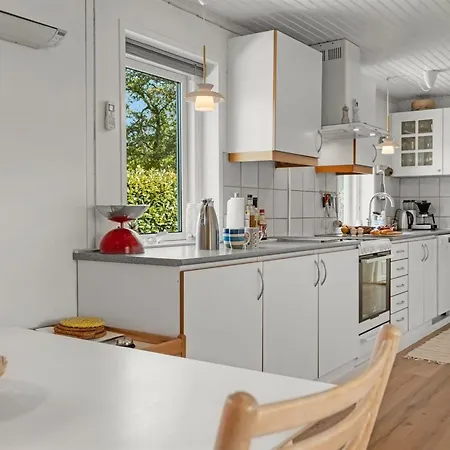 Сasa de vacaciones Meindor - 240m To The Inlet By Interhome *