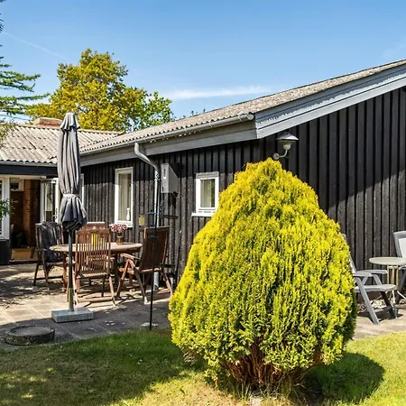 Meindor - 240m To The Fjord By Interhome Nyaraló